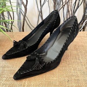 Stuart Weitzman Black Suede Tassel Whipstitch Pumps Size 10